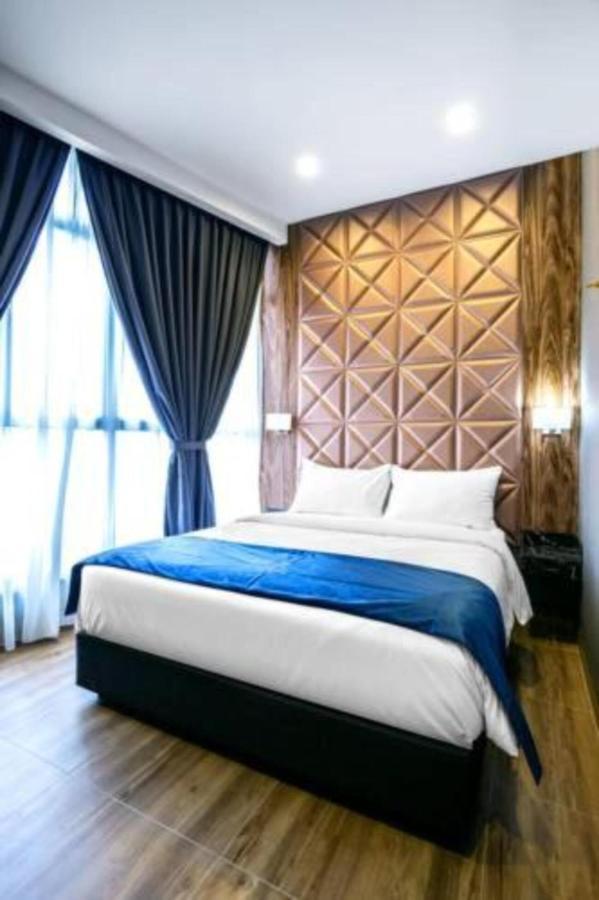 U3 Hotel Subang Jaya Exterior photo